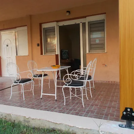 Kipseli Summer House