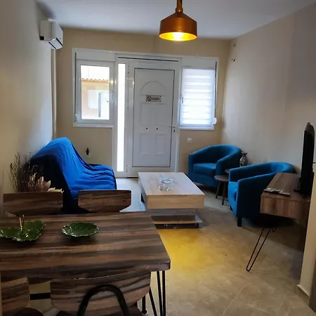 Kipseli Summer House * 普萨克迪亚