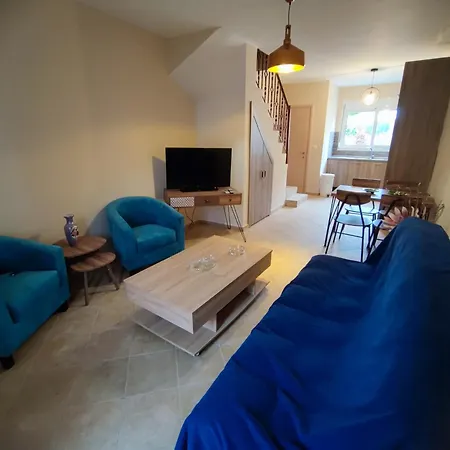 Kipseli Summer House