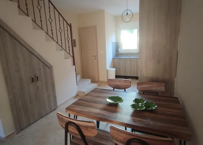 דירה Kipseli Summer House *